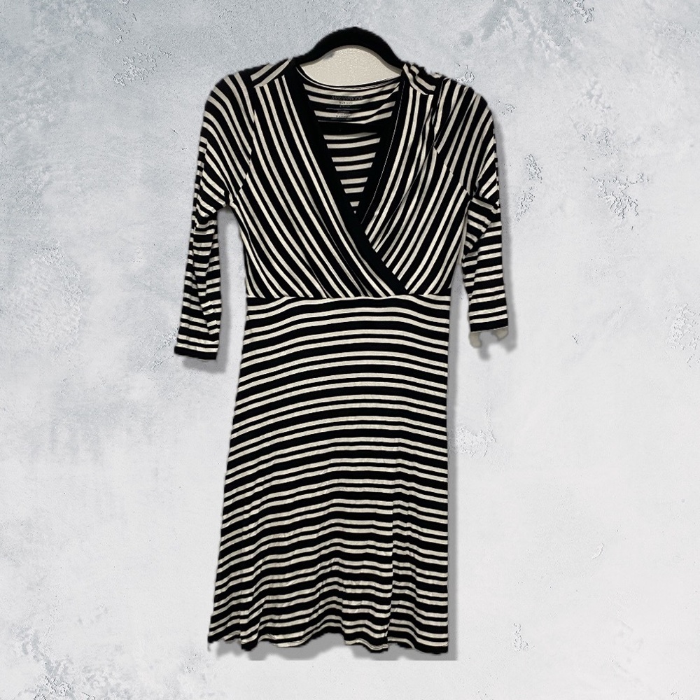 Maternity Dress Small